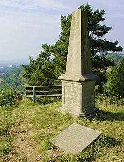 Der Kartoffelstein ist ein kleiner Hügel bei Herberhausen östlich von Göttingen. Kartoffelstein